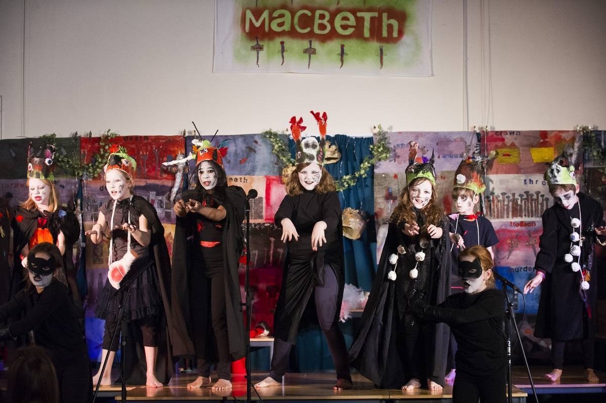 A scene from Macbeth by year 5 @ Eleanor Palmer School
(Taken 13-12-12)
Â©Tristram Kenton 1212
(3 Raveley Street, LONDON NW5 2HX TEL 0207 267 5550  Mob 07973 617 355)email: tristram@tristramkenton.com
